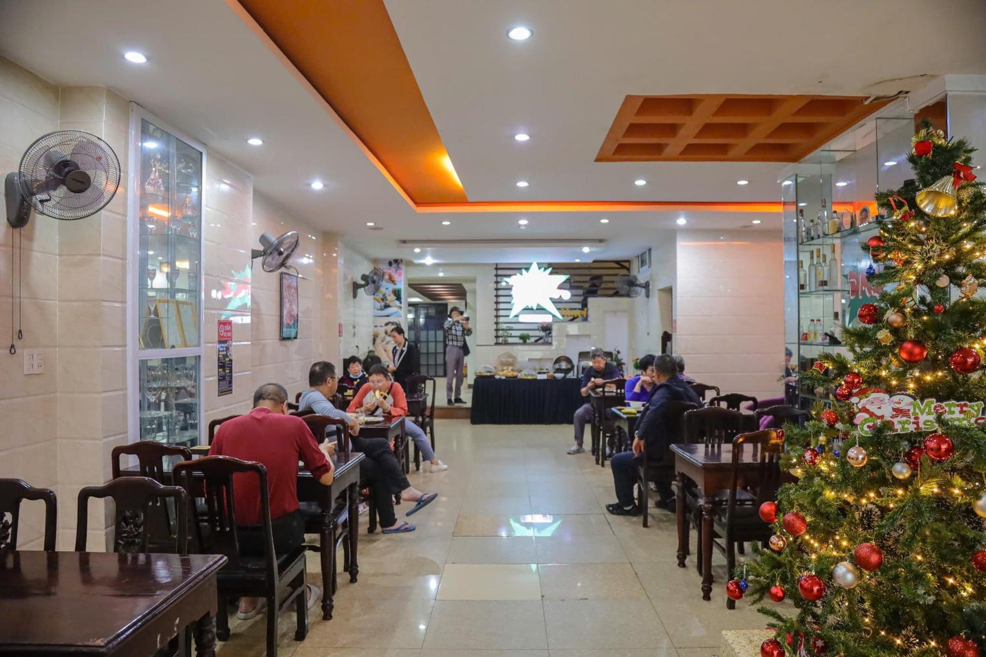 Dmz Hotel Huế Kültér fotó