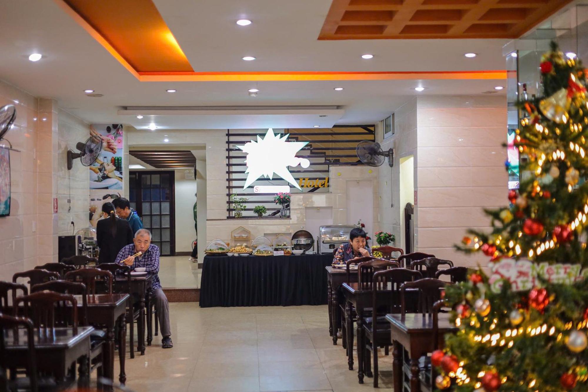 Dmz Hotel Huế Kültér fotó