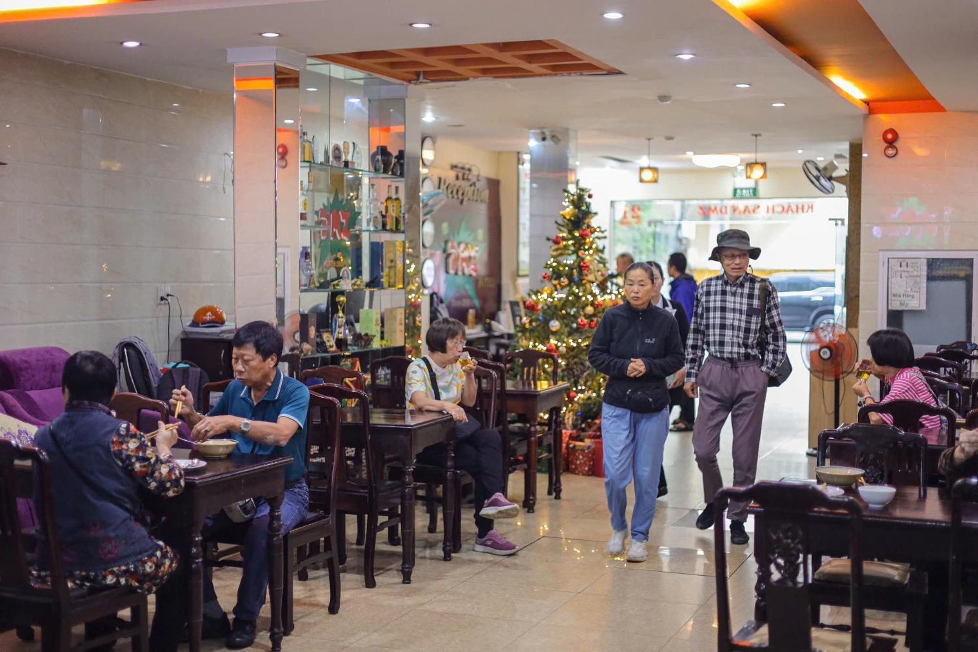 Dmz Hotel Huế Kültér fotó
